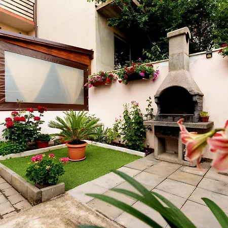 Casa Helena Eforie Nord